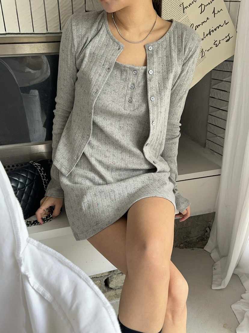 OUPPT東大門實拍女裝新品推薦職業時尚人氣25春夏針織衫開衫OUPPT針織衫