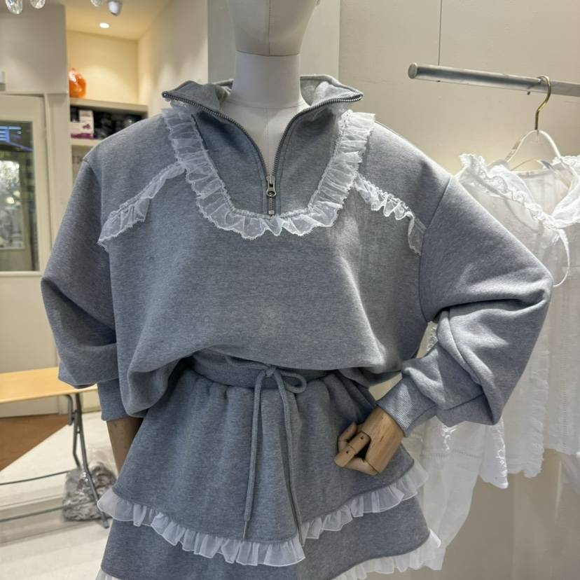 81 MARKET-L直郵韓國代購㊣女裝新款推薦人氣25春夏衛衣蕾絲81 MARKET-L衛衣