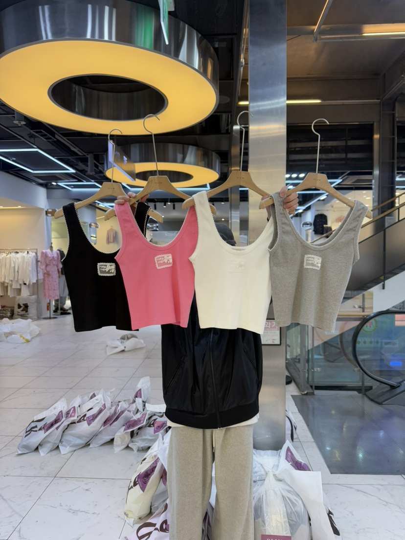 PLUM-q東大門代購女士新品時尚熱賣人氣25春夏推薦吊帶背心PLUM吊帶/背心
