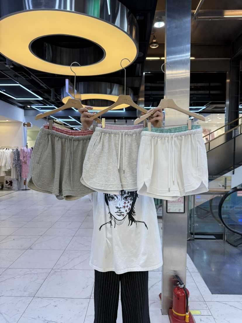 PLUM-q韓國代購女士新品人氣真品熱賣職業25春夏時尚推薦短褲PLUM短褲