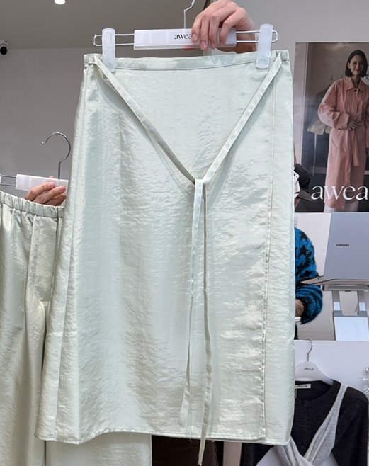 RUMIRU/AWEAR韓國直郵女裝新品熱賣真品半身裙中短裙不含褲子awear/RUMIRU半身裙/中短裙