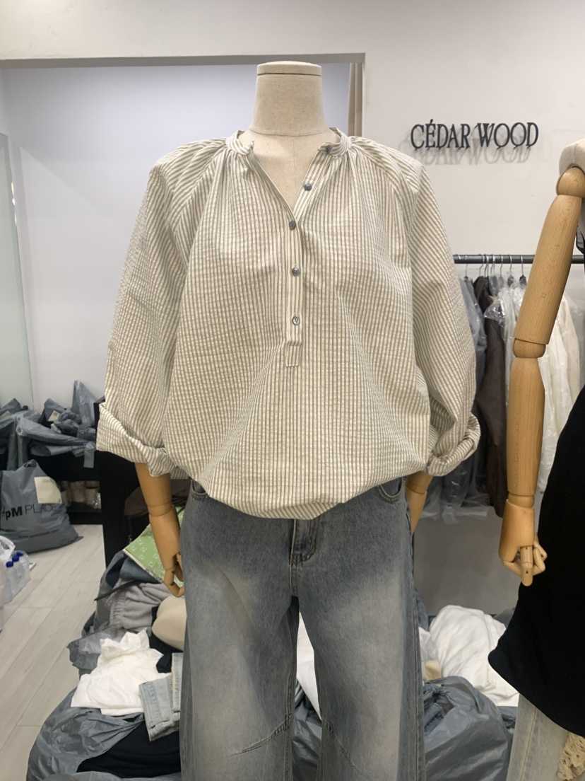 CEDARWOOD東大門直郵女士新款時尚推薦熱賣職業25春夏襯衫蕾絲衫CEDARWOOD襯衫/蕾絲衫
