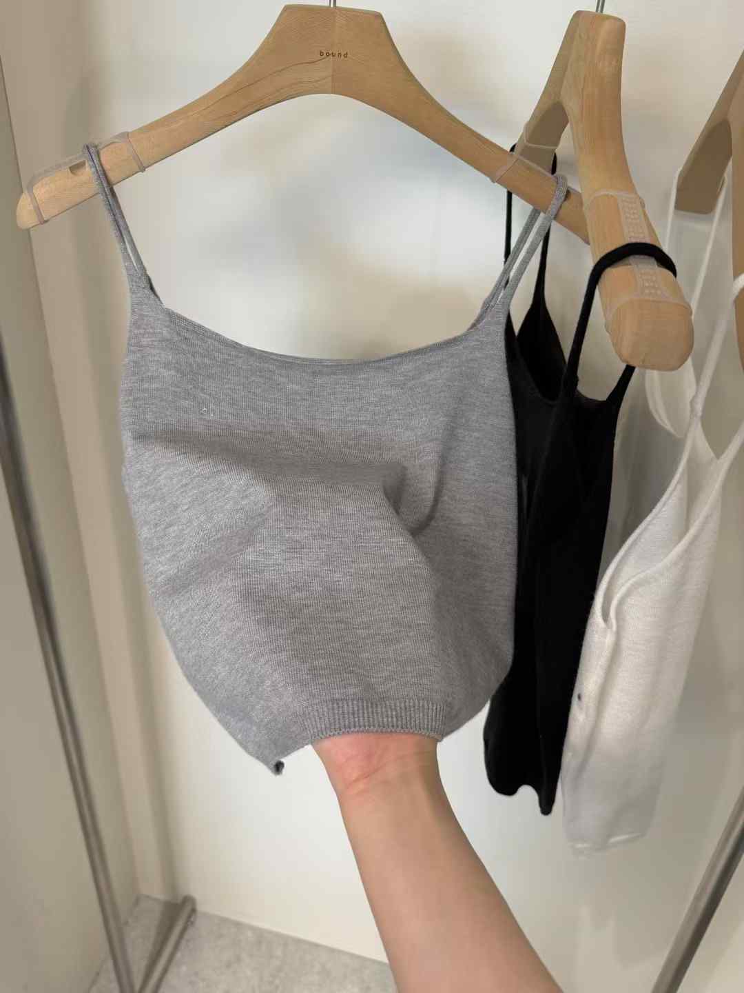 BOUND韓國㊣直郵東大門代購女裝新款熱賣時尚職業推薦吊帶背心BOUND吊帶/背心
