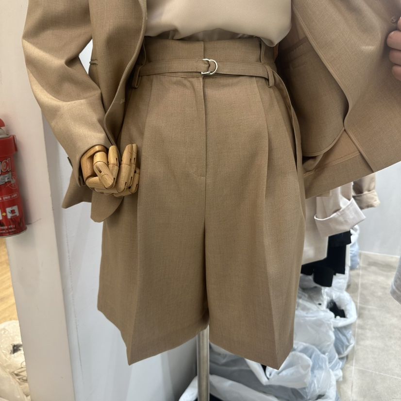 ENVY韓國直郵㊣女裝新品人氣熱賣時尚休閑25春夏短褲含腰帶ENVY短褲