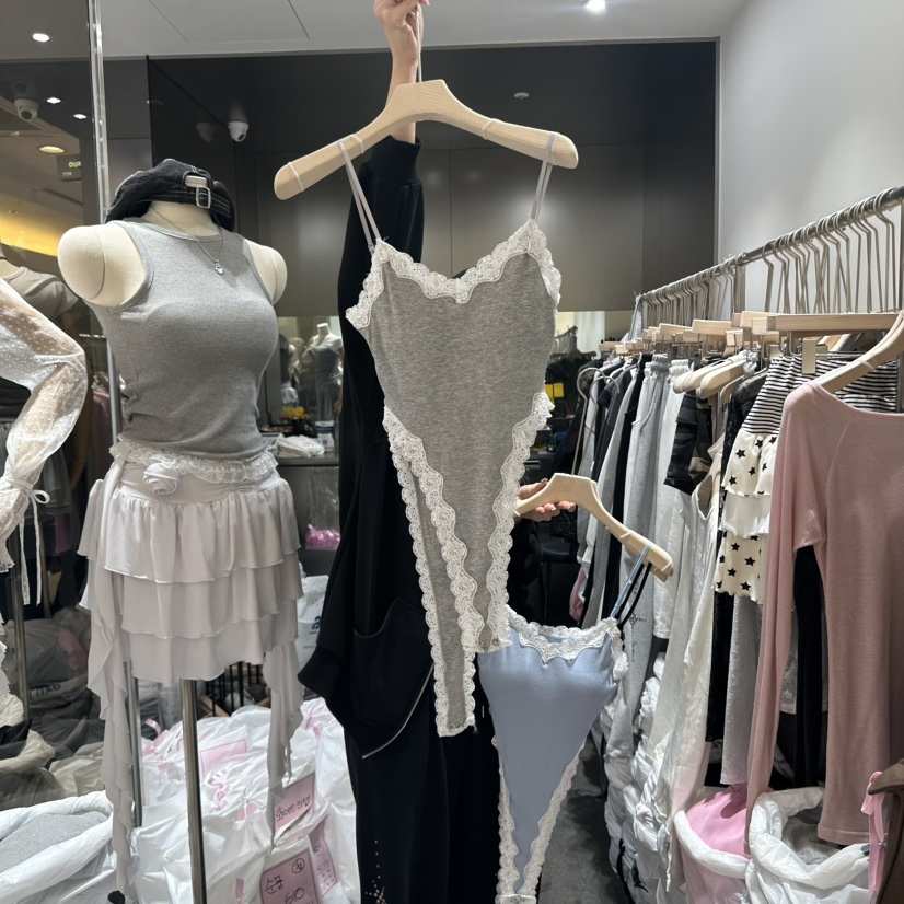 OUR MINUTE韓國㊣直郵東大門代購女裝新款推薦吊帶背心蕾絲緊身OUR MINUTE吊帶/背心