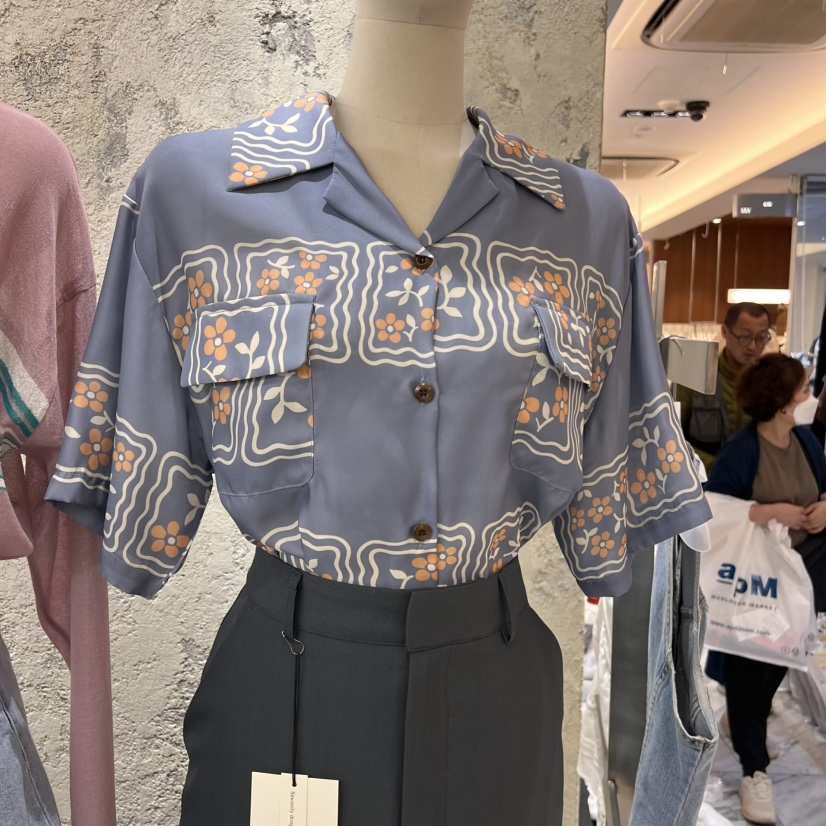 SOLD OUT直郵韓國代購㊣女裝新款熱賣推薦休閑人氣襯衫蕾絲衫SOLD OUT襯衫/蕾絲衫
