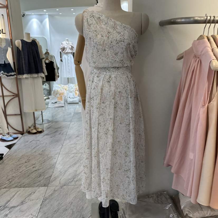 THE LOW韓國㊣直郵東大門代購女裝新品時尚熱賣連衣裙奶油色THE LOW連衣裙
