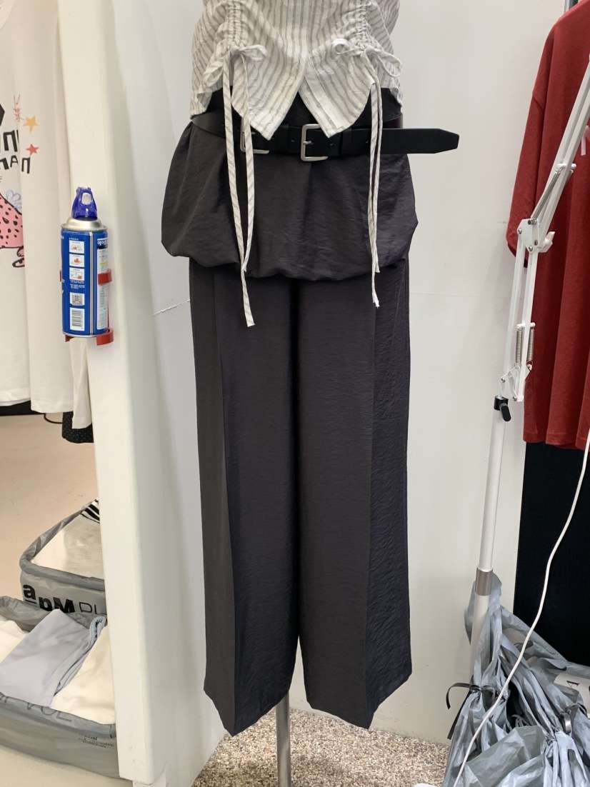 VAARA韓國直郵㊣女裝新品推薦時尚25春夏休閑人氣熱賣裙褲VAARA裙褲