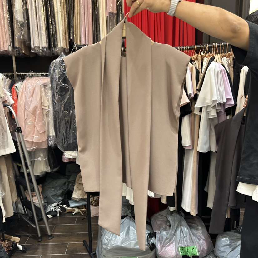 HERISH-HAUTE直郵韓國代購㊣女裝新品休閑時尚吊帶背心含圍巾HERISH-HAUTE吊帶/背心