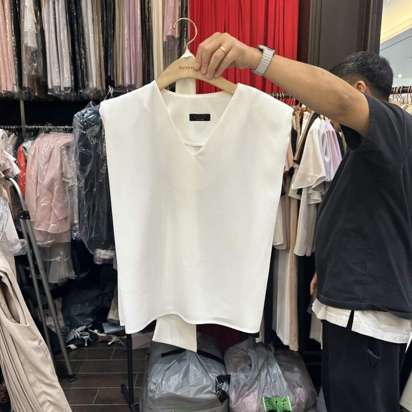 HERISH-HAUTE韓國直郵㊣東大門實拍女裝新款熱賣吊帶背心含圍巾HERISH-HAUTE吊帶/背心