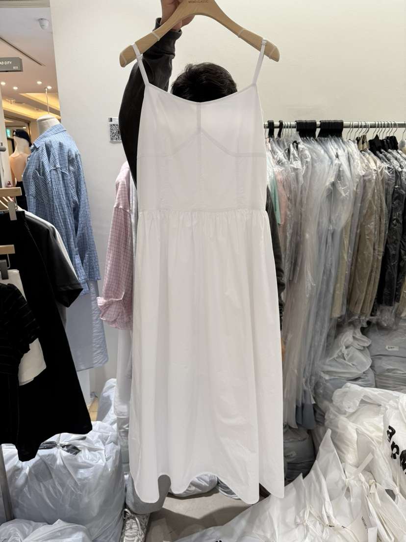 MEMO CLASSIC韓國直郵女裝新品真品25春夏推薦人氣休閑連衣裙MEMO CLASSIC連衣裙