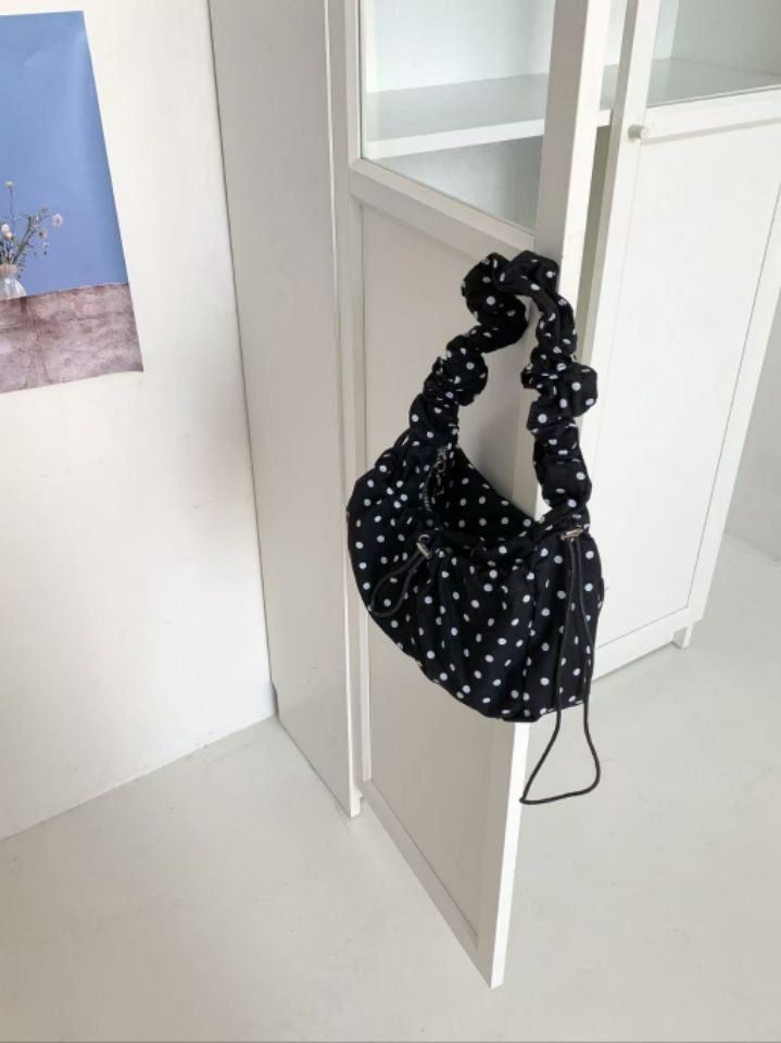 TROUVAILLE韓國直郵女士新品25春夏推薦人氣職業單肩斜跨包TROUVAILLE單肩/斜跨包
