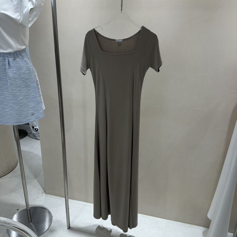 LAFFINE-P東大門直郵女裝新品人氣時尚熱賣真品職業連衣裙LAFFINE-P連衣裙