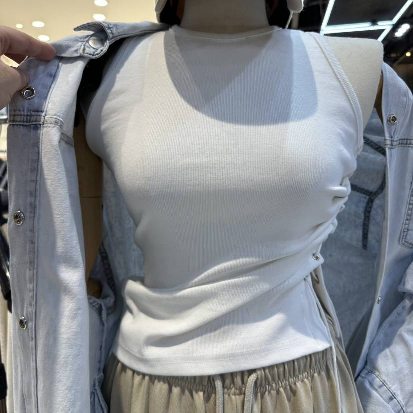 A2/D2東大門實拍女裝新款休閑熱賣25春夏時尚推薦吊帶背心A2/D2吊帶/背心