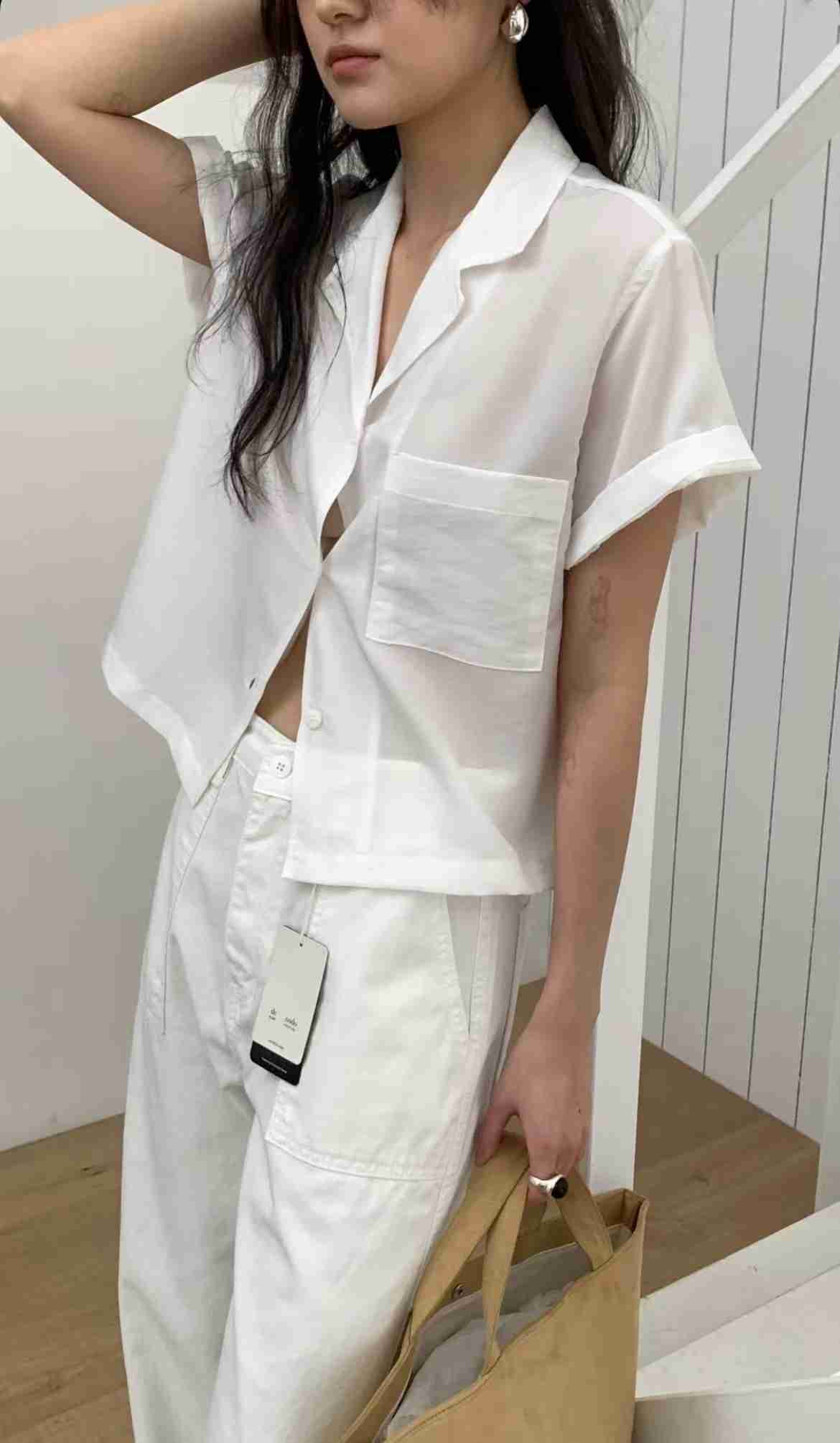 DE ONDO東大門實拍女裝新款熱賣真品職業25春夏襯衫蕾絲衫V領DE ONDO襯衫/蕾絲衫