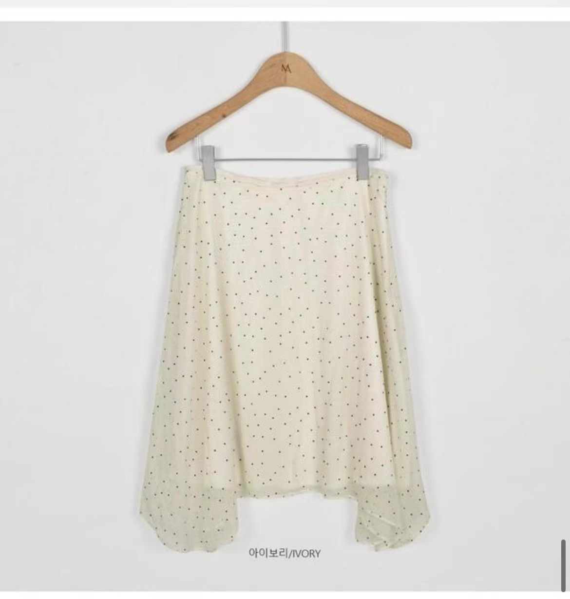 DE ONDO韓國代購女裝新品25春夏推薦職業人氣半身裙中短裙絨DE ONDO半身裙/中短裙