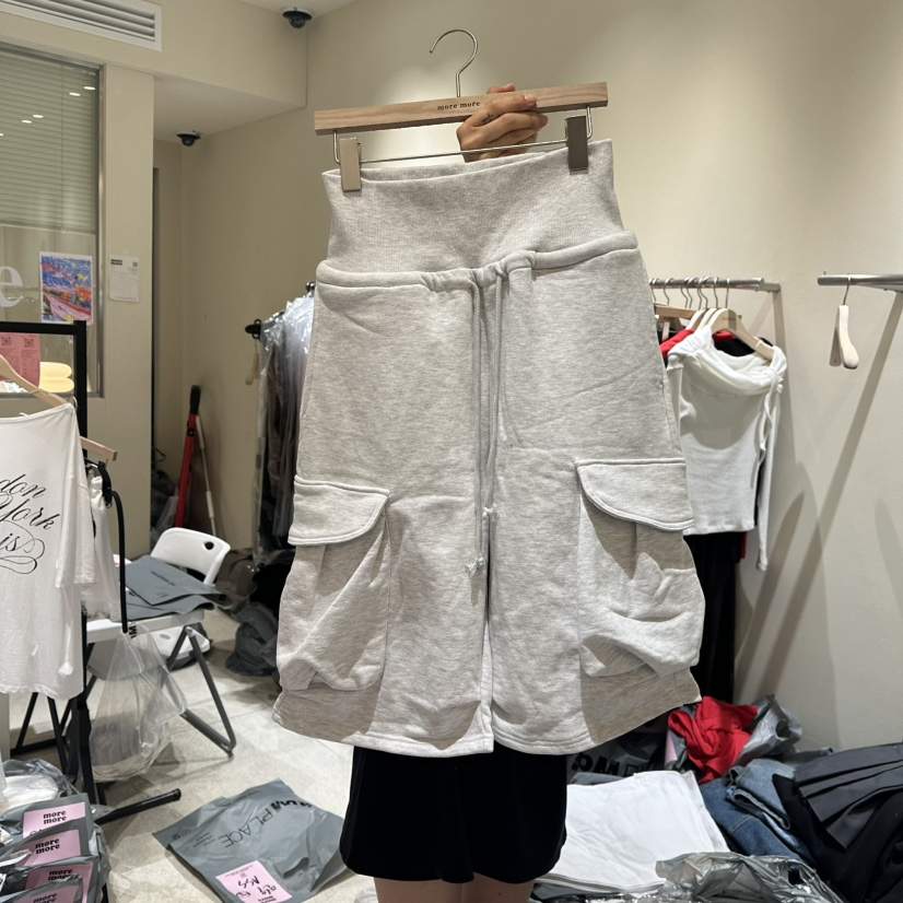 MOREMORE韓國直郵㊣女裝新品推薦時尚熱賣休閑人氣短褲口袋more more短褲
