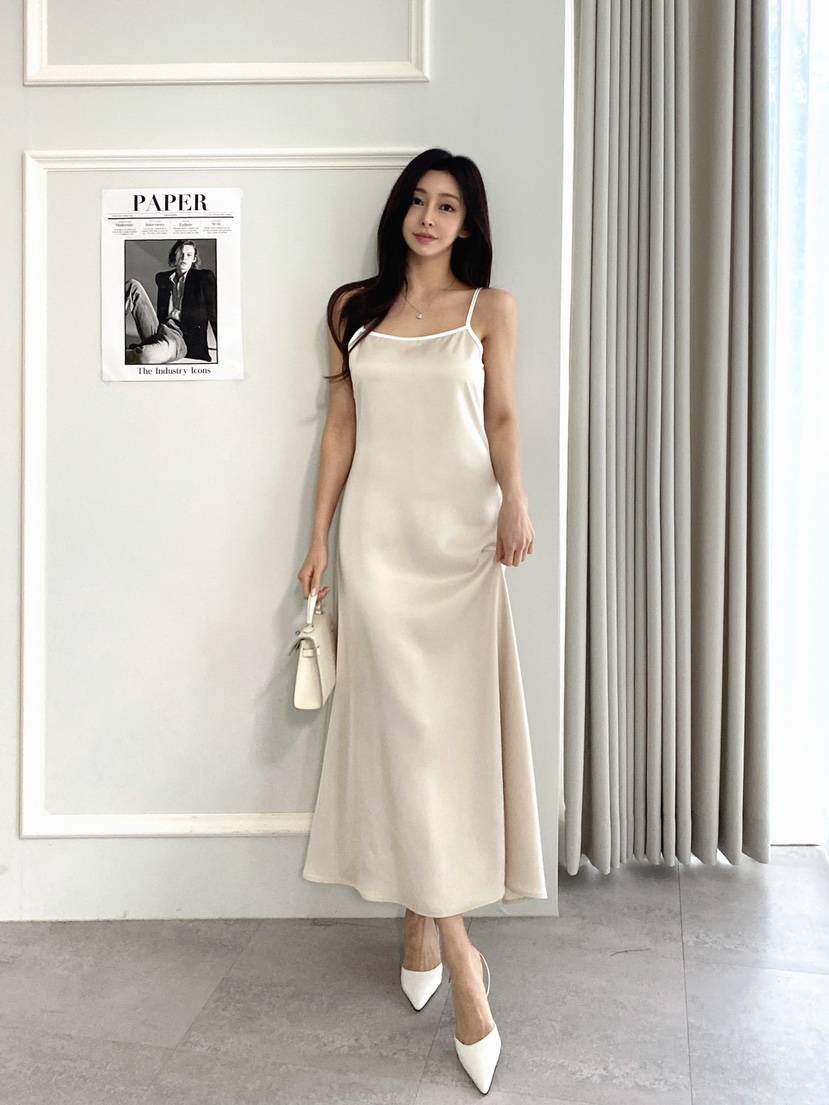 CLOTH韓國直郵㊣東大門實拍女裝新款熱賣推薦人氣連衣裙緞面CLOTH連衣裙