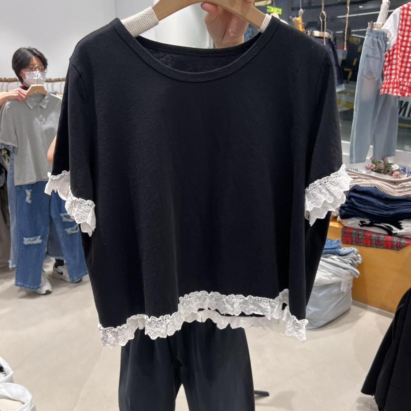 BLOOM韓國直郵㊣東大門實拍女裝新款時尚休閑熱賣人氣T恤刺繡BLOOMT恤