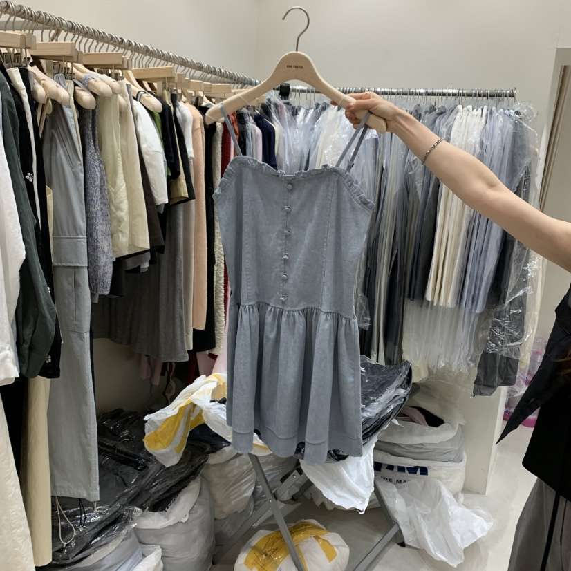 FRE東大門實拍女裝新品推薦熱賣休閑時尚人氣真品25春夏連衣裙FRE連衣裙