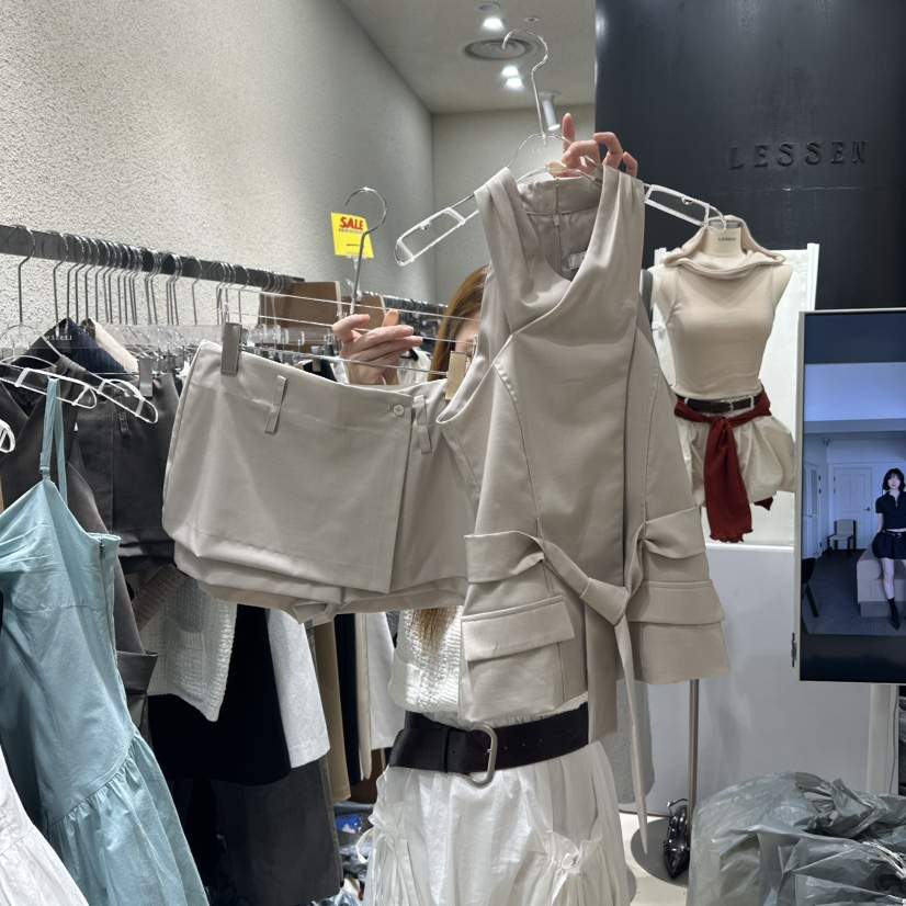 LESSEN韓國代購女士新品真品職業25春夏人氣休閑套裝含腰帶LESSEN套裝