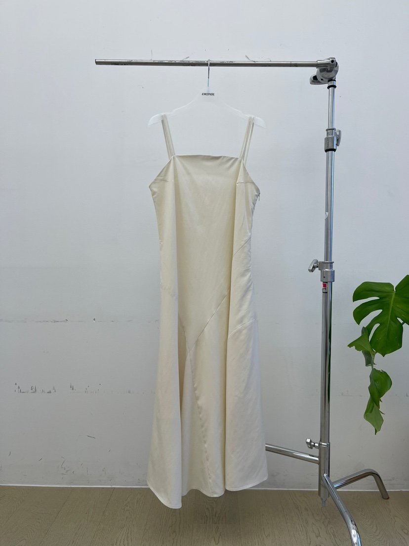 ATMOSPHERE韓國直郵女裝新款真品25春夏人氣推薦職業連衣裙ATMOSPHERE/BLING連衣裙