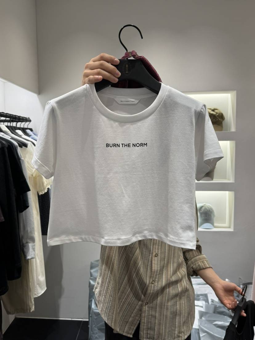 NOCTURNAL VIBE韓國直郵女裝新品休閑人氣職業時尚真品T恤NOCTURNAL VIBET恤