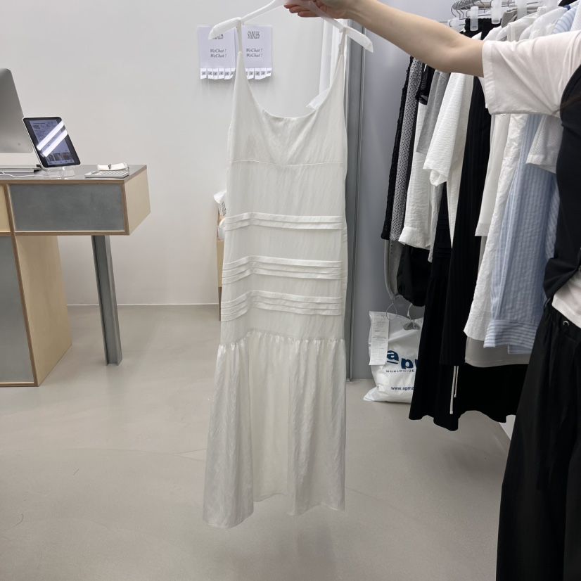STAINLESS韓國直郵女裝新款熱賣真品25春夏職業推薦人氣連衣裙STAINLESS連衣裙