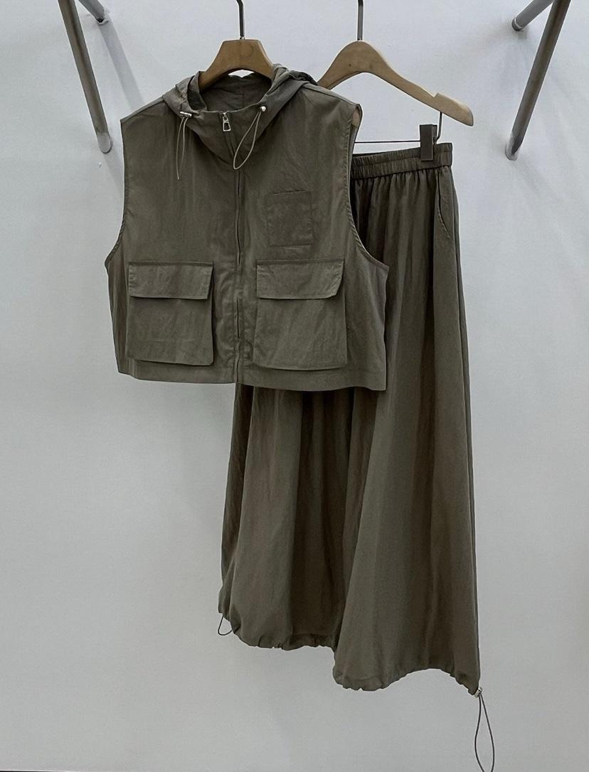 1 2ILLY-S東大門實拍女裝新款真品25春夏休閑職業人氣套裝1 2ILLY/THE SIL套裝