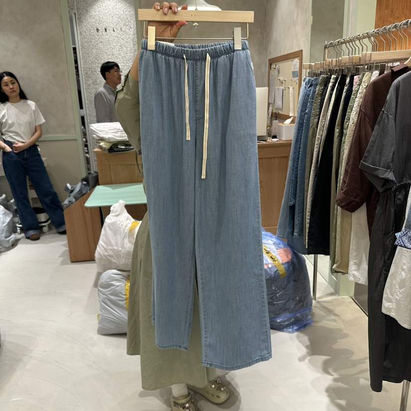 DELI JENNY韓國㊣直郵東大門代購女裝新款時尚人氣推薦牛仔褲DELI JENNY牛仔褲
