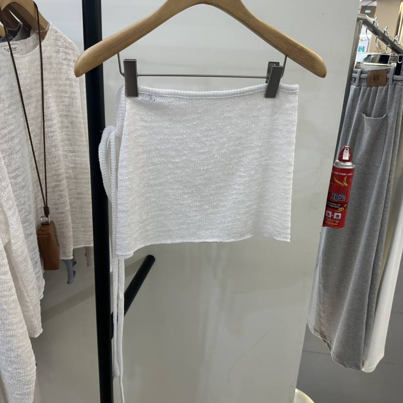 3 ANOTHER韓國直郵㊣女裝新品時尚人氣25春夏熱賣推薦短裙3 ANOTHER短裙