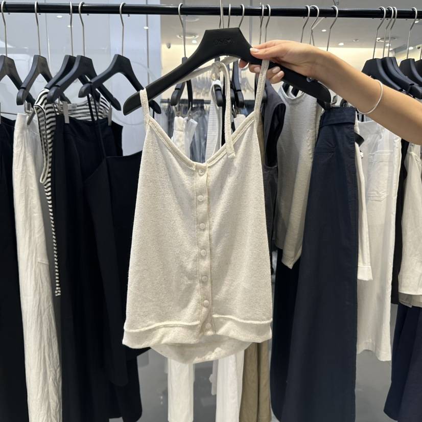OSOO韓國㊣直郵東大門代購女裝新品熱賣休閑時尚推薦吊帶背心OSOO吊帶/背心