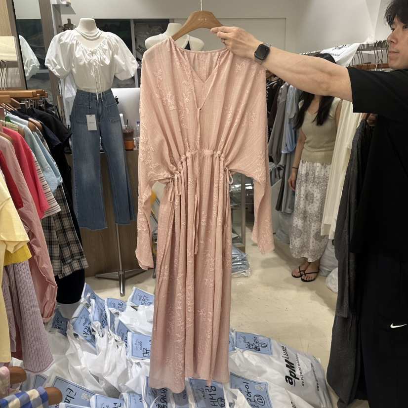 MELO韓國直郵㊣東大門實拍女裝新款人氣25春夏時尚套裝蕾絲MELO套裝