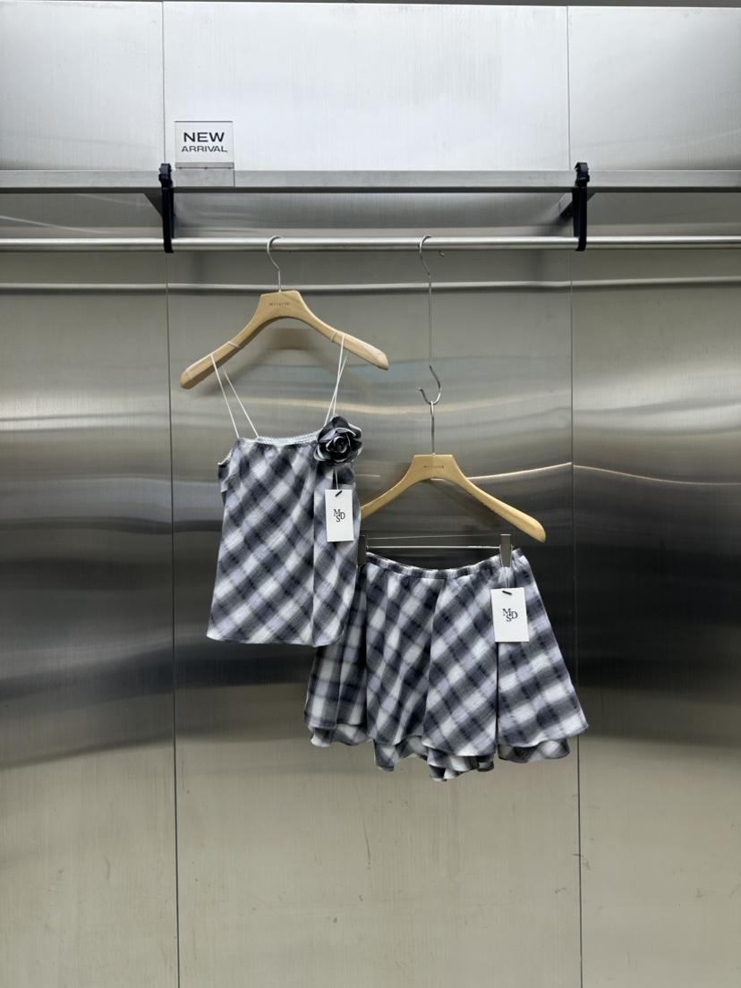 MYDRESS韓國直郵㊣東大門實拍女裝新品時尚推薦人氣套裝套裝MYDRESS套裝