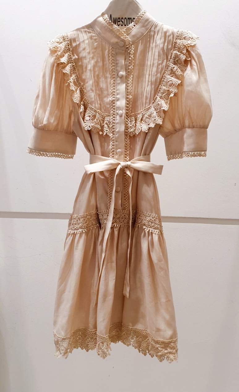 AWESOME-P韓國直郵㊣東大門實拍女裝新品人氣連衣裙含腰帶AWESOME-P連衣裙
