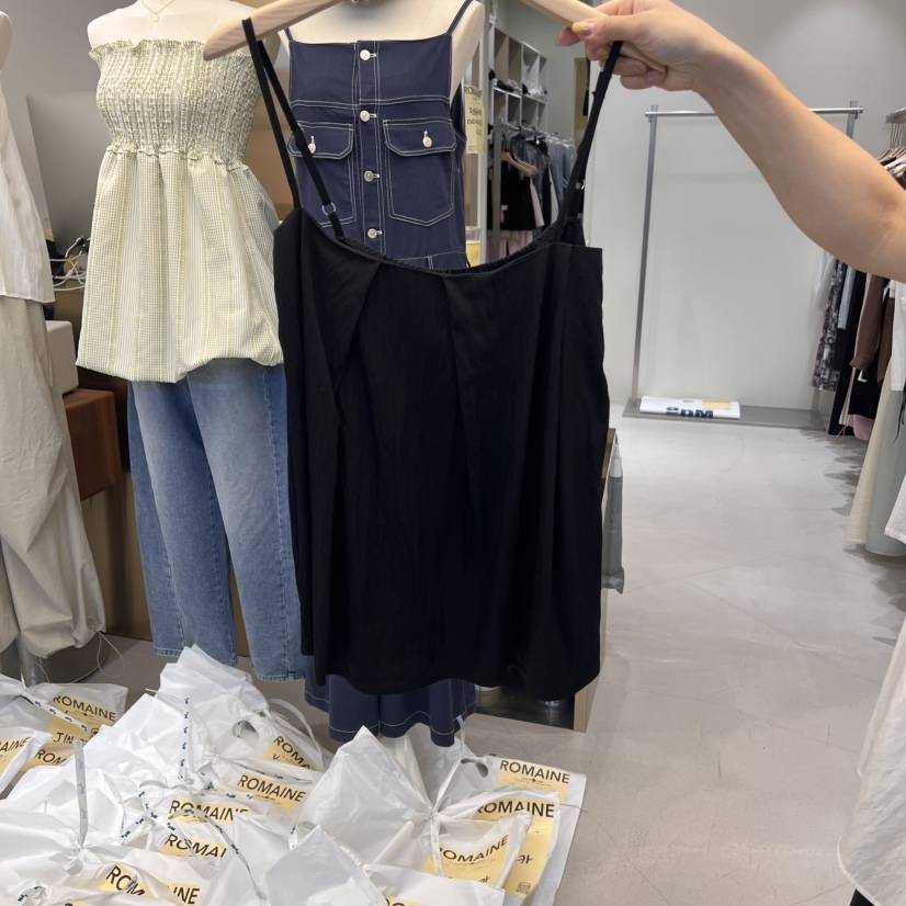 ROMAINE韓國㊣直郵東大門代購女裝新品人氣25春夏時尚吊帶背心ROMAINE吊帶/背心