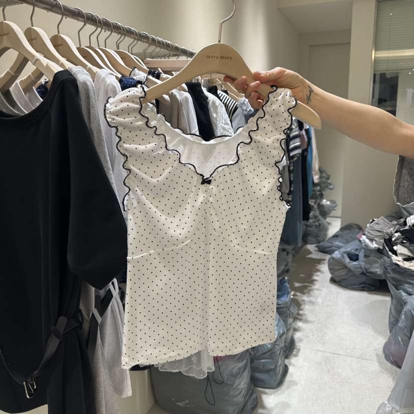 MOREMORE直郵韓國代購㊣女裝新款熱賣人氣推薦時尚吊帶背心more more吊帶/背心