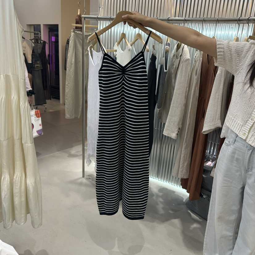 ALEGRE韓國直郵㊣東大門實拍女裝新品熱賣人氣推薦時尚連衣裙ALEGRE連衣裙