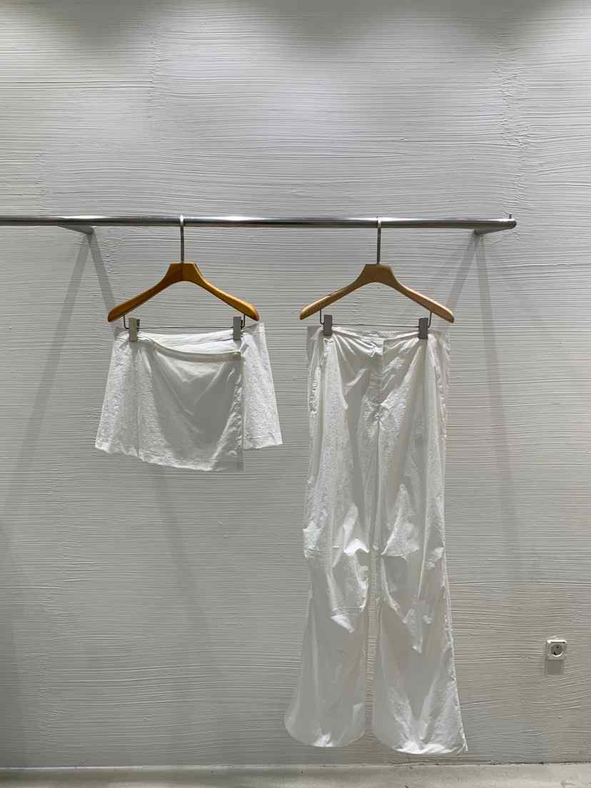LUCY SALON韓國直郵㊣東大門實拍女裝新品推薦熱賣套裝兩件套LUCY SALON套裝