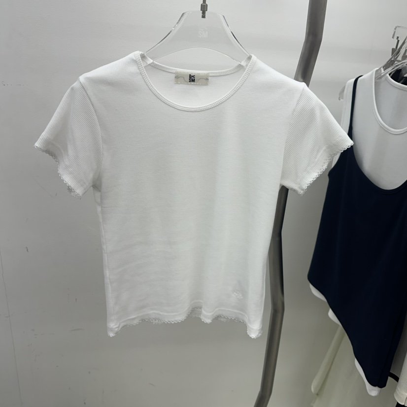 LOVE YOU SO MUCH/MORE THAN YESTERDAY韓國㊣直郵東大門代購女裝新品人氣T恤刺繡LYSM/MORE THAN YESTERDAYT恤