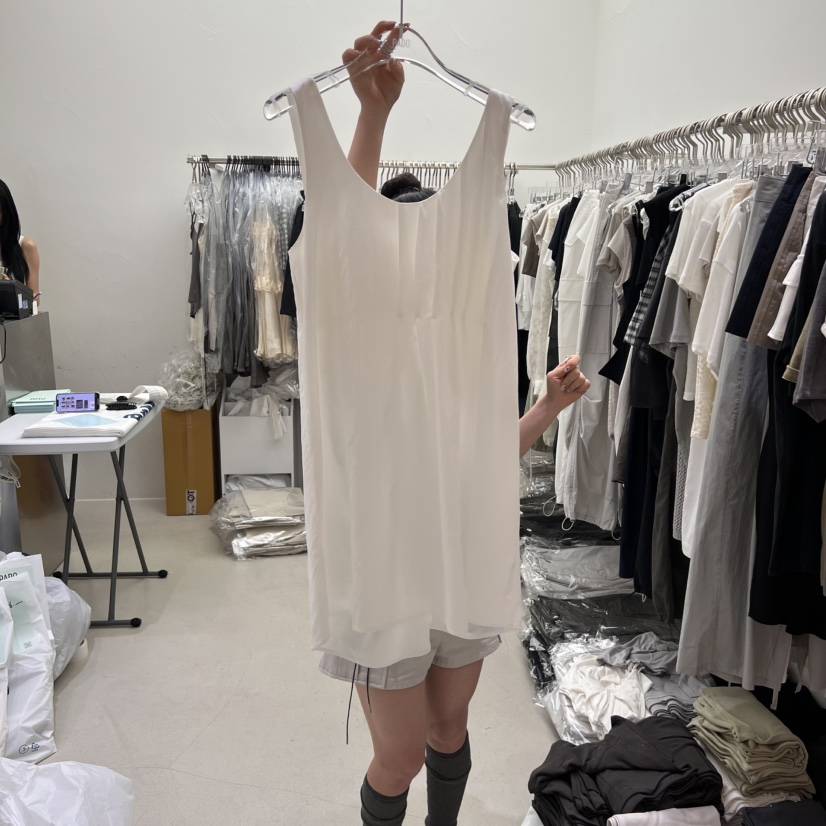 PADO韓國直郵㊣東大門實拍女裝新款25春夏時尚推薦連衣裙褶皺PADO連衣裙