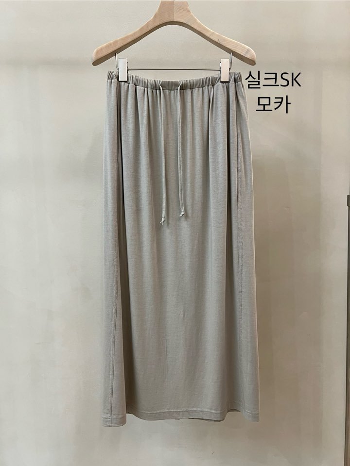 LAKE-A直郵韓國代購㊣女裝新品熱賣推薦時尚休閑25春夏長裙絲綢Lake side長裙