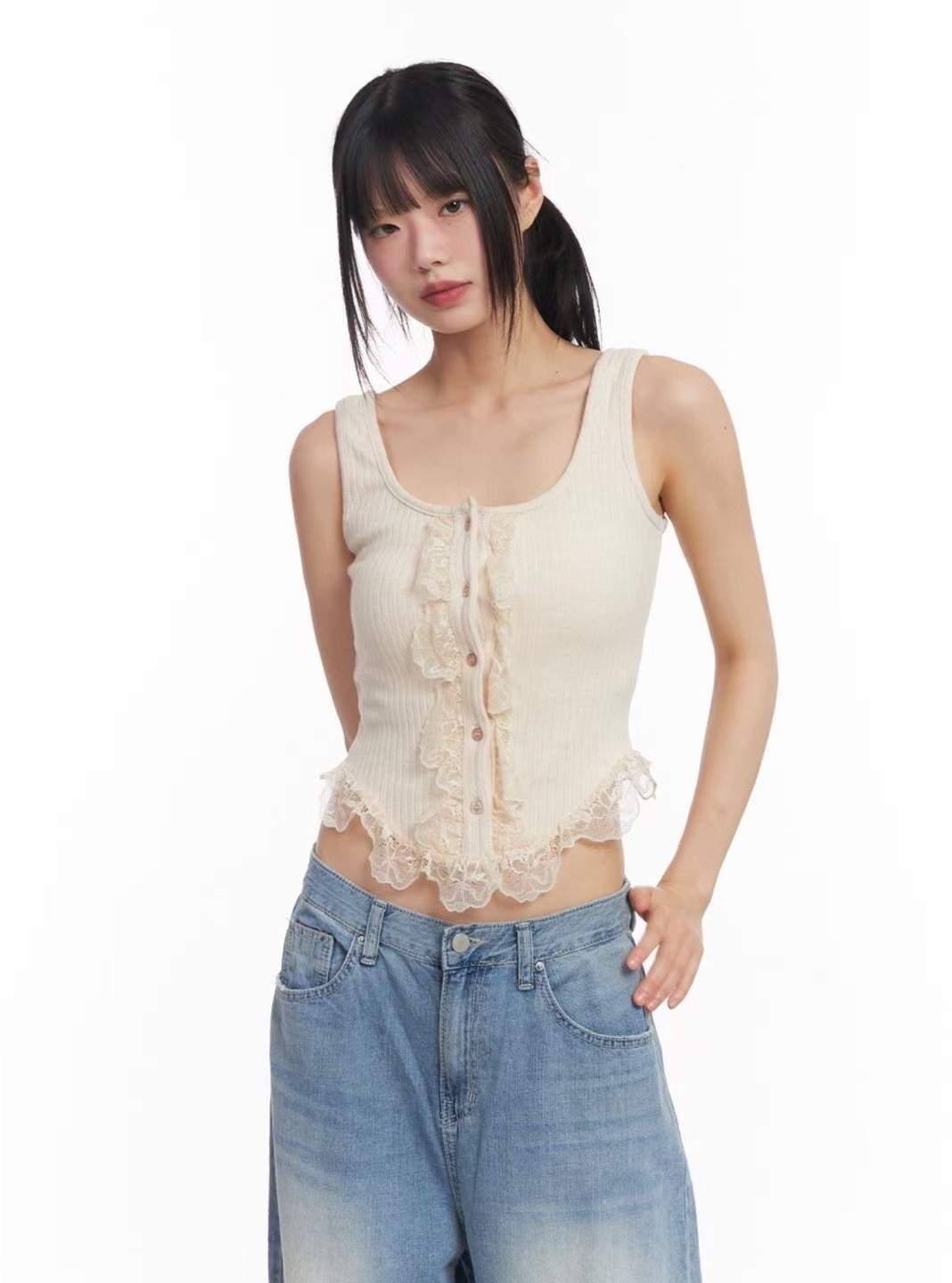 THEHANDS韓國直郵女裝新款時尚職業休閑人氣吊帶背心蕾絲紐扣THEHANDS吊帶/背心
