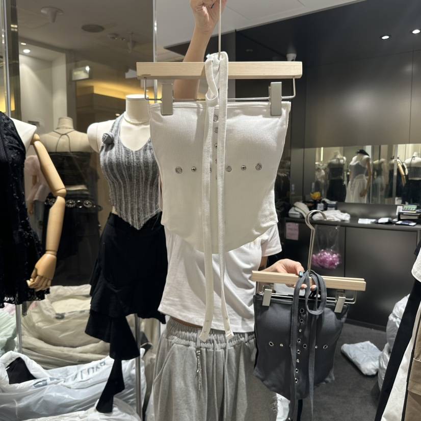 OUR MINUTE東大門代購女士新品休閑人氣職業時尚熱賣吊帶背心OUR MINUTE吊帶/背心