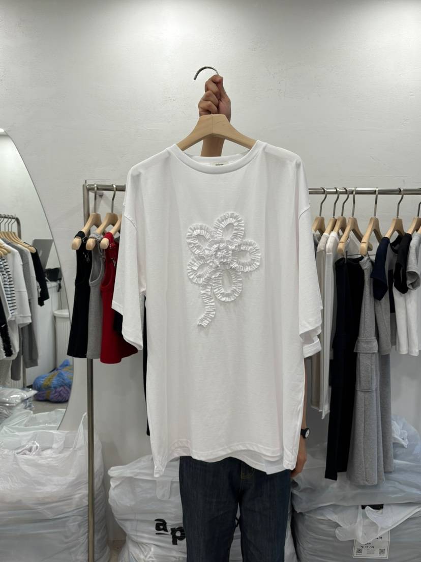 DELICATE直郵韓國代購㊣女裝新款25春夏推薦熱賣時尚T恤刺繡DELICATET恤
