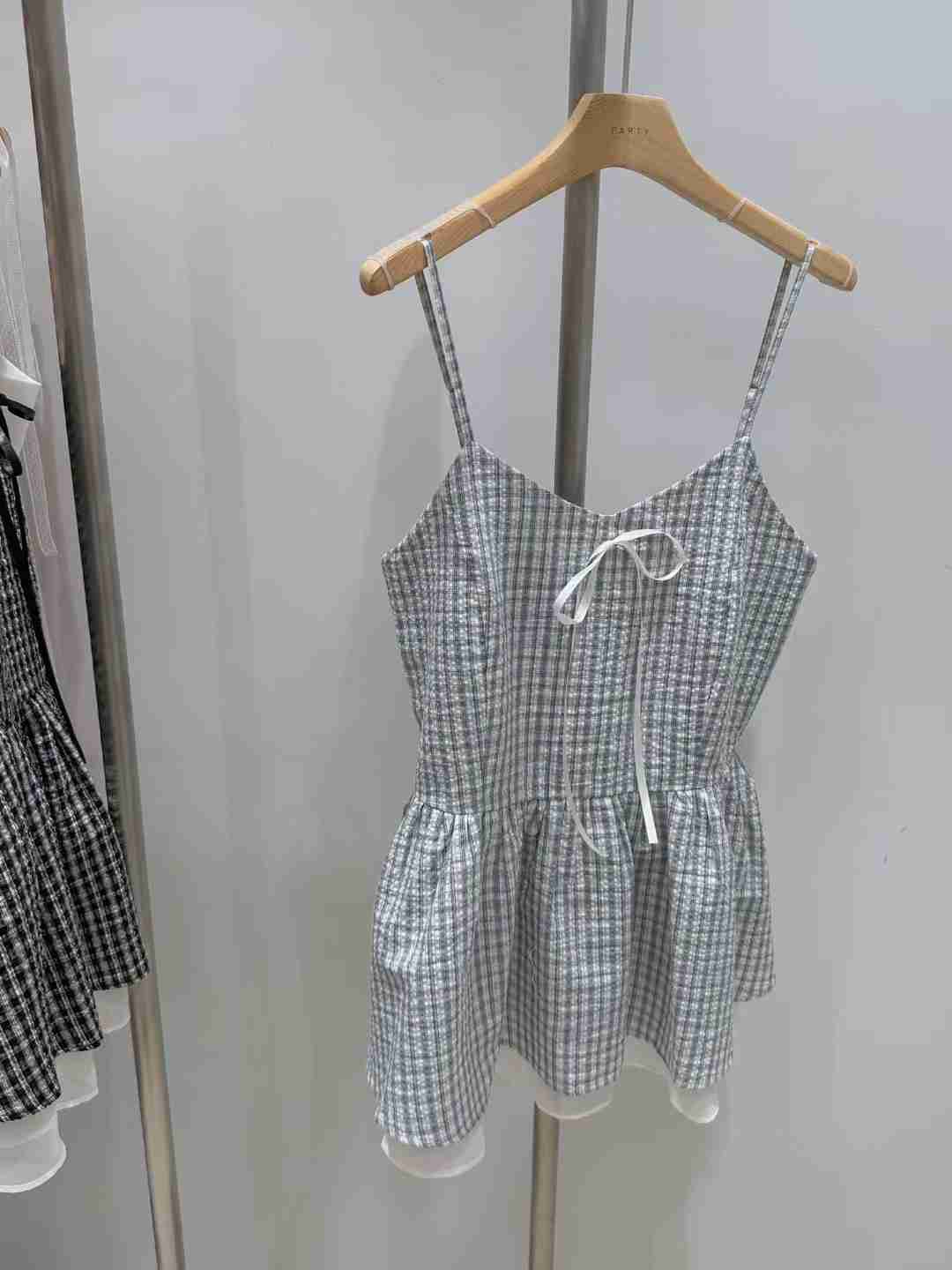 PARTY東大門實拍女士新品人氣推薦熱賣25春夏時尚真品連衣裙PARTY連衣裙