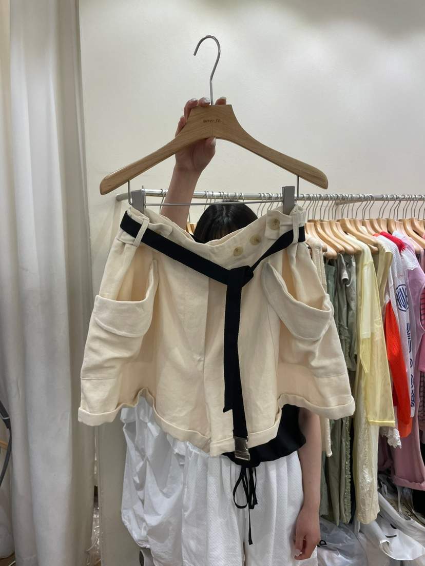 AUVERFIT東大門直郵女裝新品熱賣人氣真品職業短褲含腰帶亞麻AUVERFIT短褲