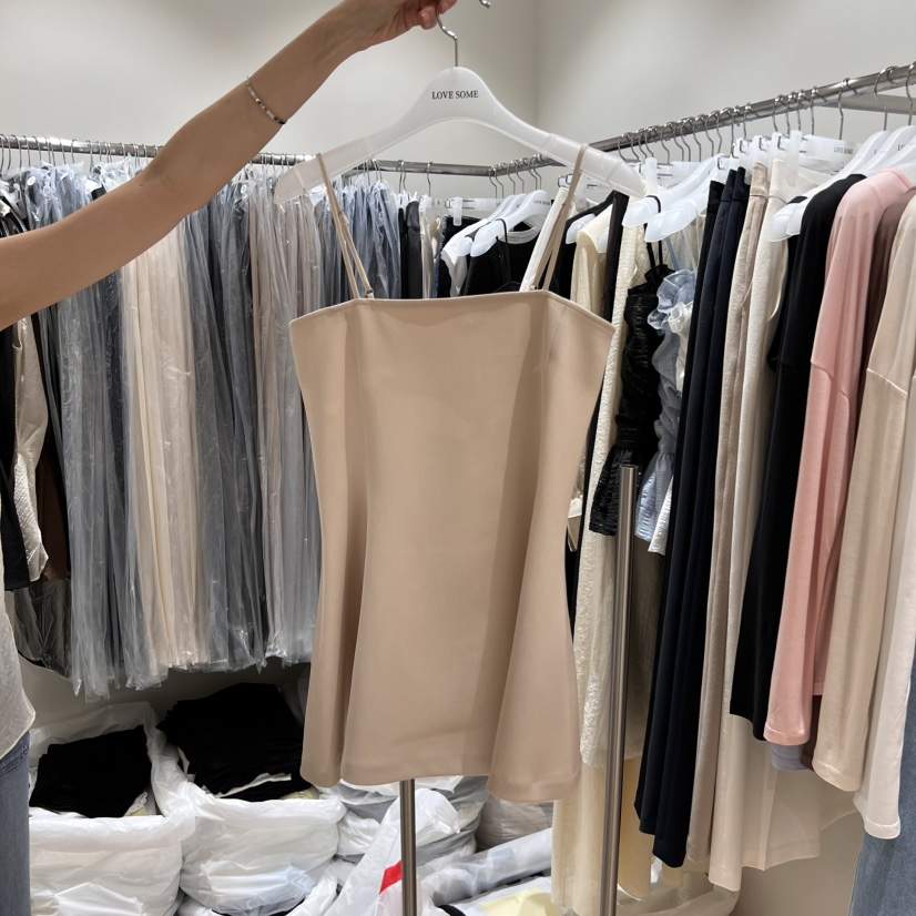 LOVE SOME東大門實拍女士新品真品休閑熱賣25春夏吊帶背心LOVE SOME吊帶/背心